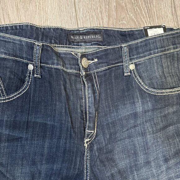 Rock & Republic Jeans Womens 13W  M  Dark Wash BOOTCUT  Bling WINGS - Picture 10 of 11